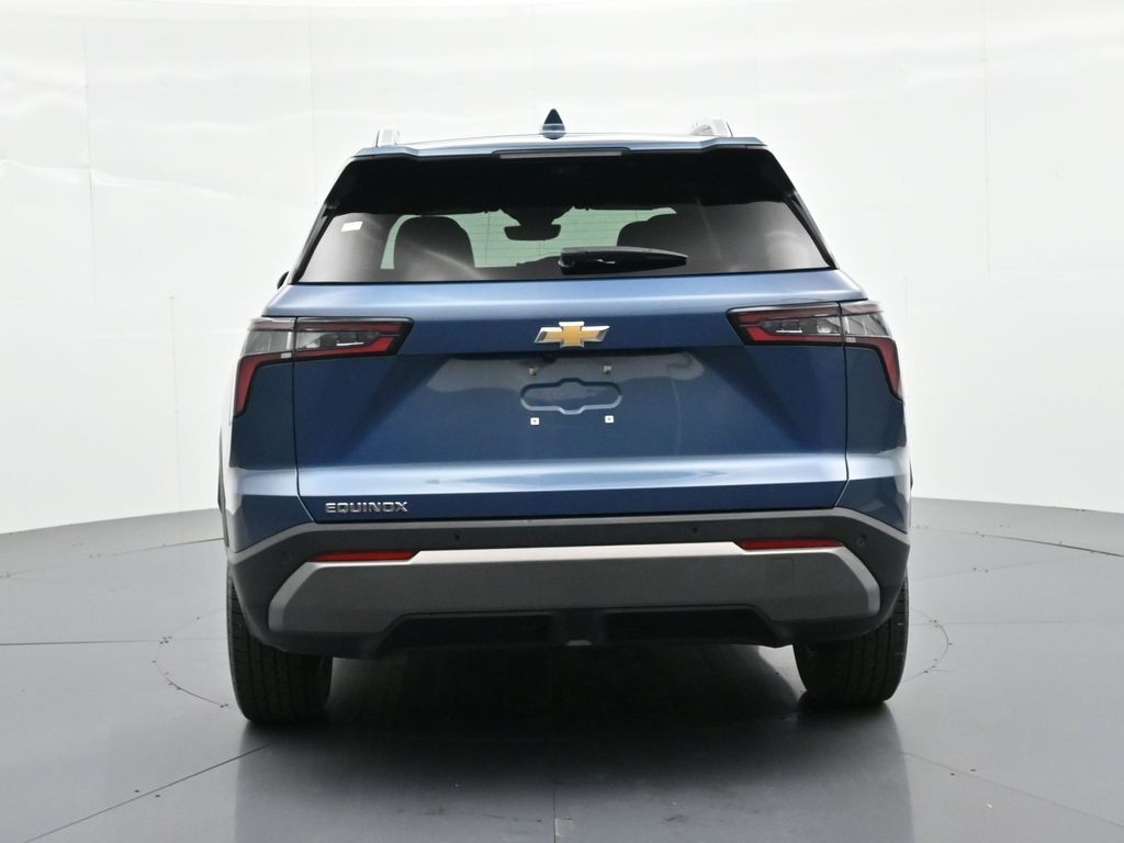 Chevrolet Equinox Vehicle Full-screen Gallery Image 07
