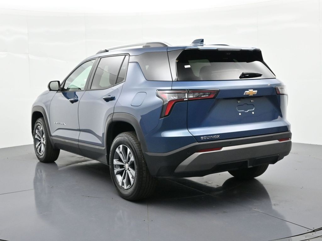 Chevrolet Equinox Vehicle Full-screen Gallery Image 08