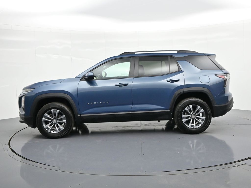 Chevrolet Equinox Vehicle Full-screen Gallery Image 09