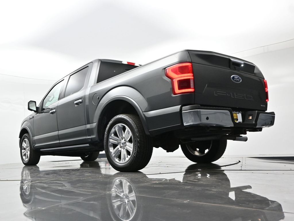 Ford F-150 Vehicle Full-screen Gallery Image 32