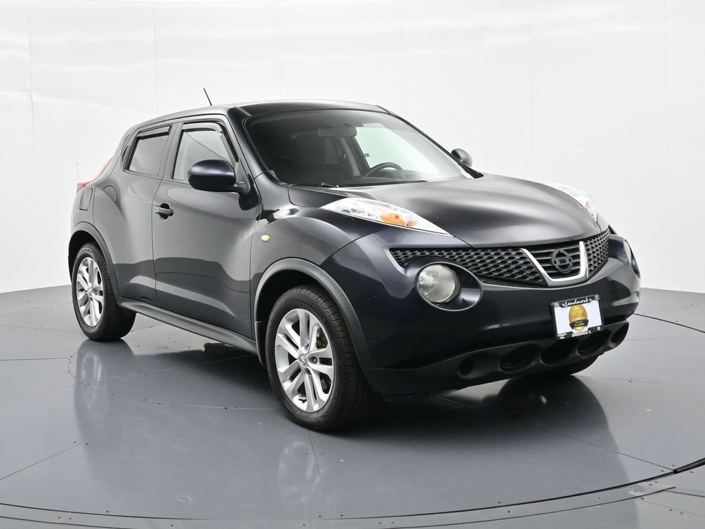 Nissan JUKE Vehicle Full-screen Gallery Image 04