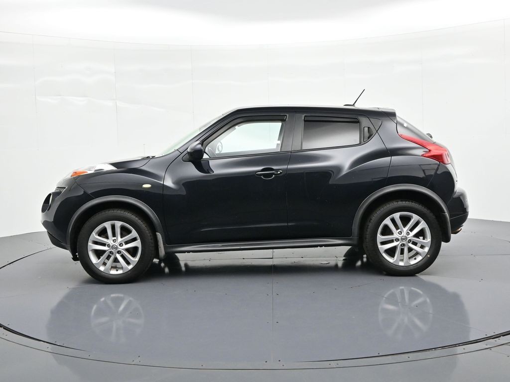 Nissan JUKE Vehicle Full-screen Gallery Image 09