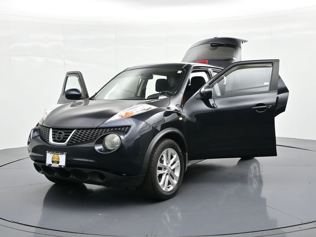 Nissan JUKE Vehicle Full-screen Gallery Image 22