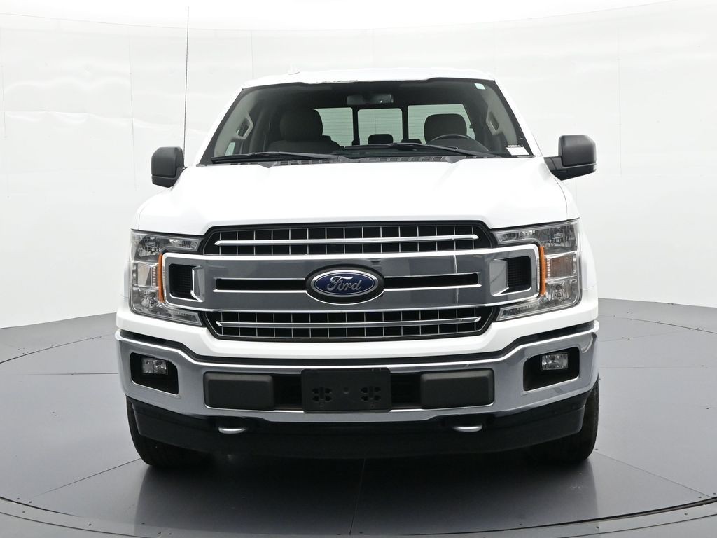Ford F-150 Vehicle Full-screen Gallery Image 3