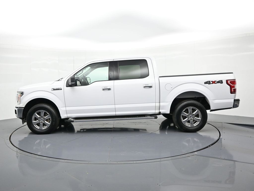 Ford F-150 Vehicle Full-screen Gallery Image 9
