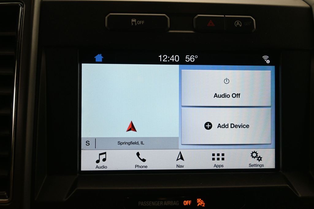 Ford F-150 Vehicle Full-screen Gallery Image 11