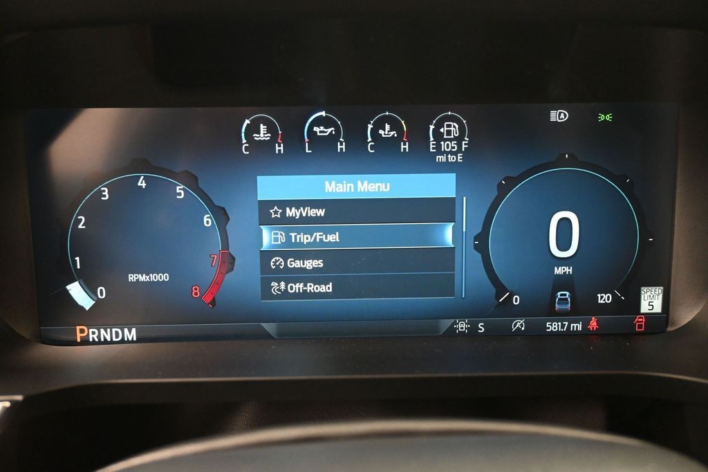 Ford F-150 Vehicle Full-screen Gallery Image 10