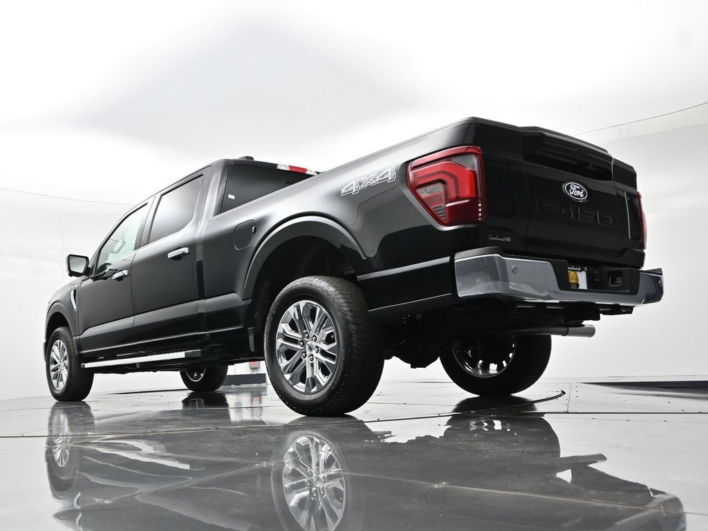 Ford F-150 Vehicle Full-screen Gallery Image 28