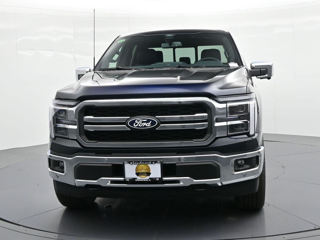 Ford F-150 Vehicle Full-screen Gallery Image 3