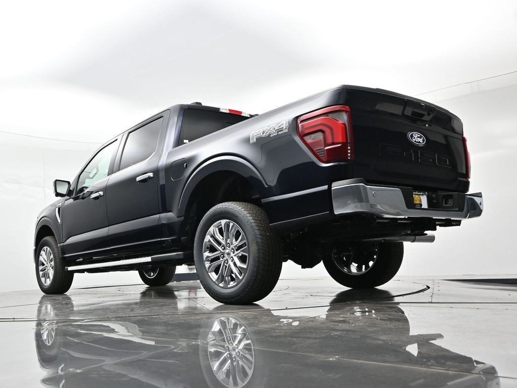 Ford F-150 Vehicle Full-screen Gallery Image 30