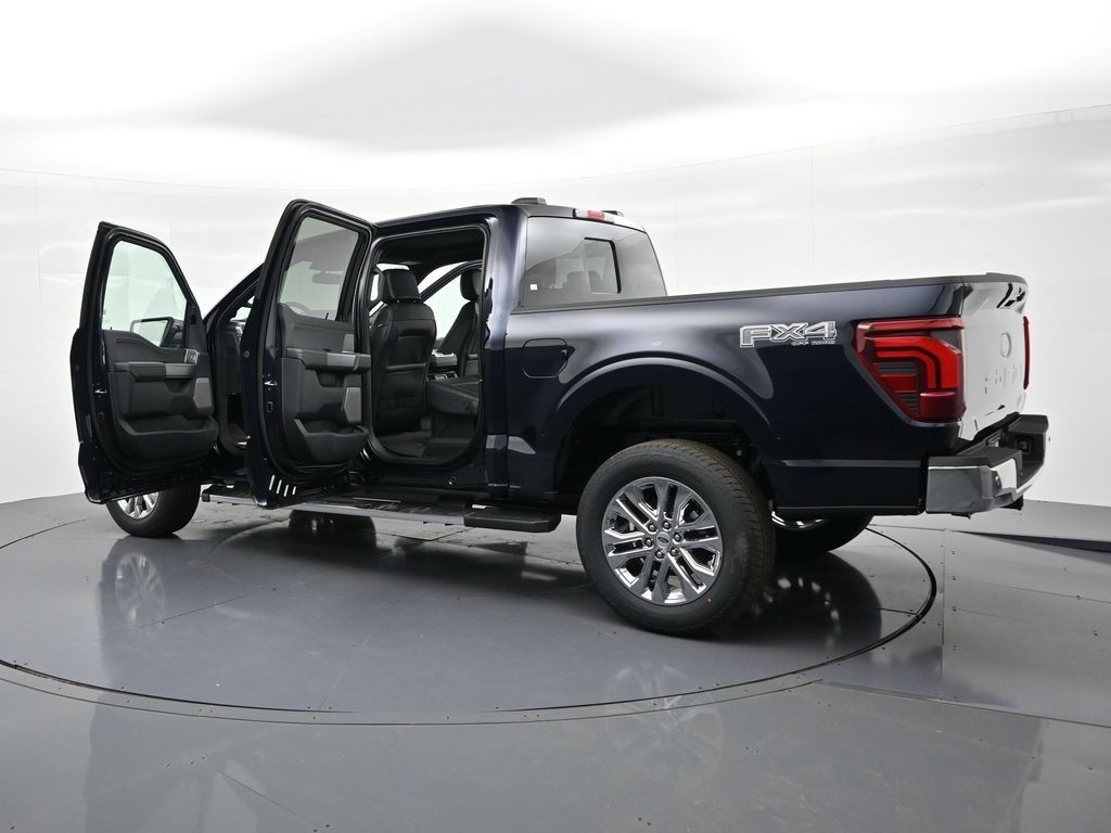 Ford F-150 Vehicle Full-screen Gallery Image 35