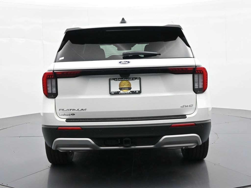 Ford Explorer Vehicle Full-screen Gallery Image 7