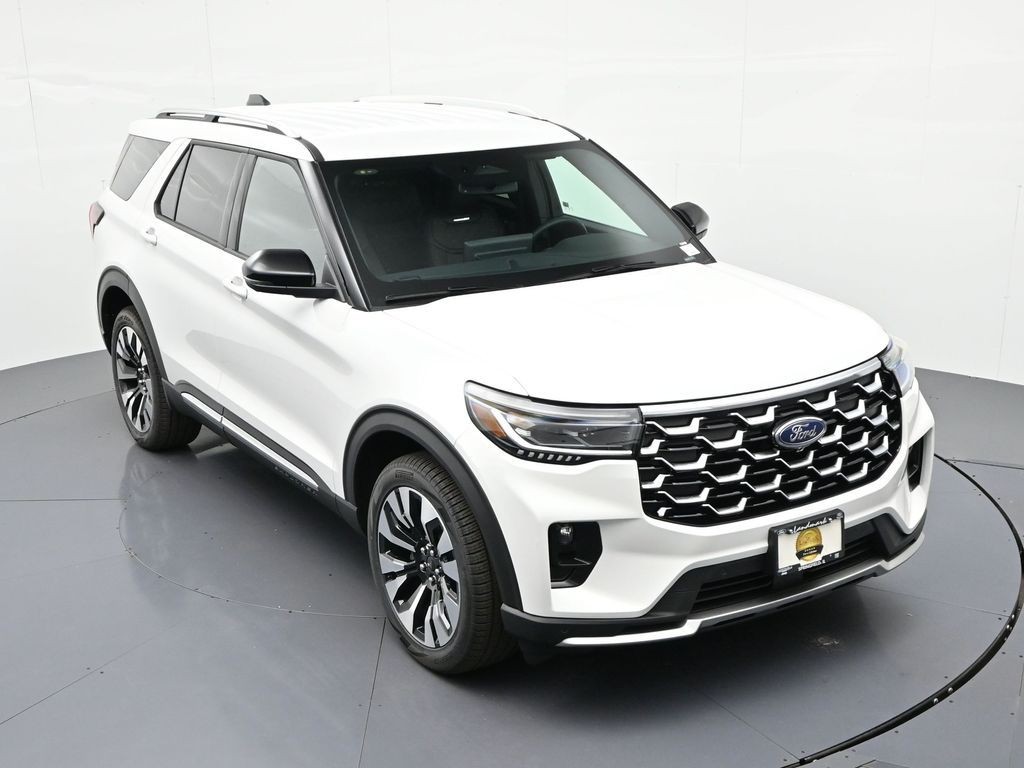 Ford Explorer Vehicle Full-screen Gallery Image 27