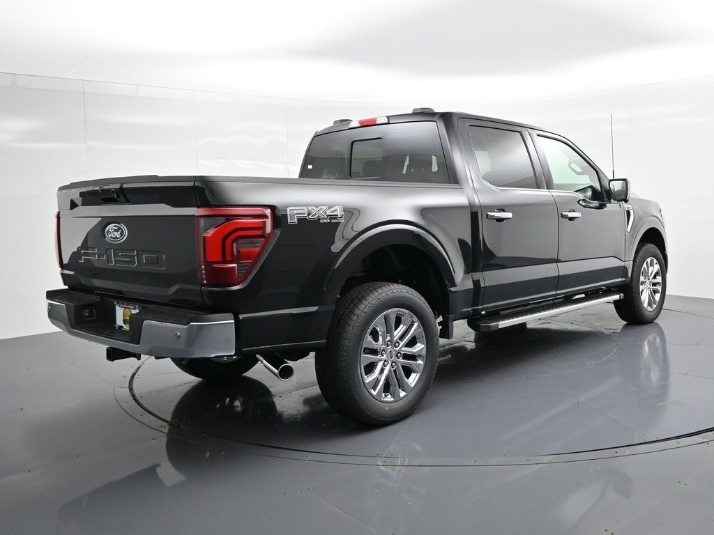 Ford F-150 Vehicle Full-screen Gallery Image 6