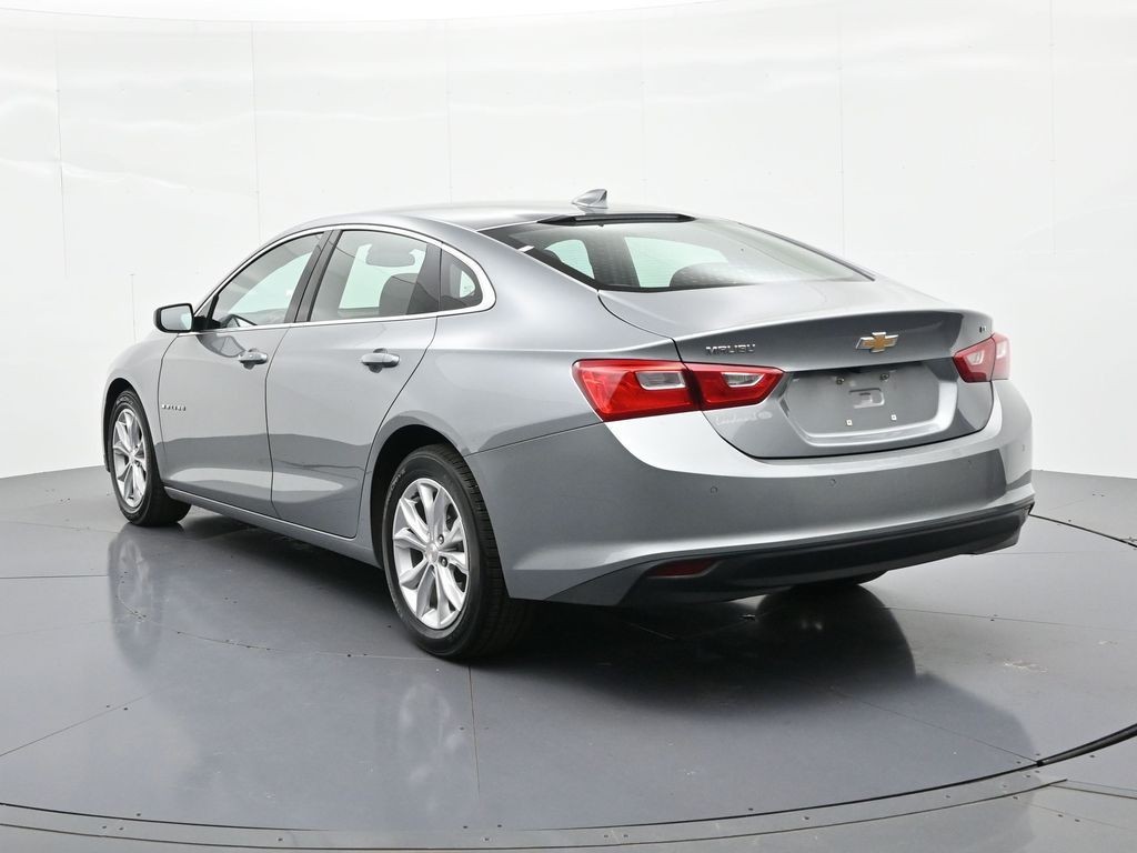 Chevrolet Malibu Vehicle Full-screen Gallery Image 08
