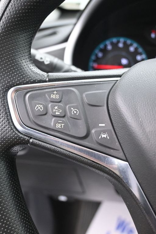 Chevrolet Malibu Vehicle Full-screen Gallery Image 18