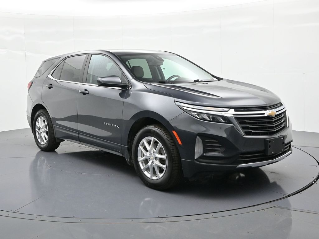Chevrolet Equinox Vehicle Full-screen Gallery Image 04
