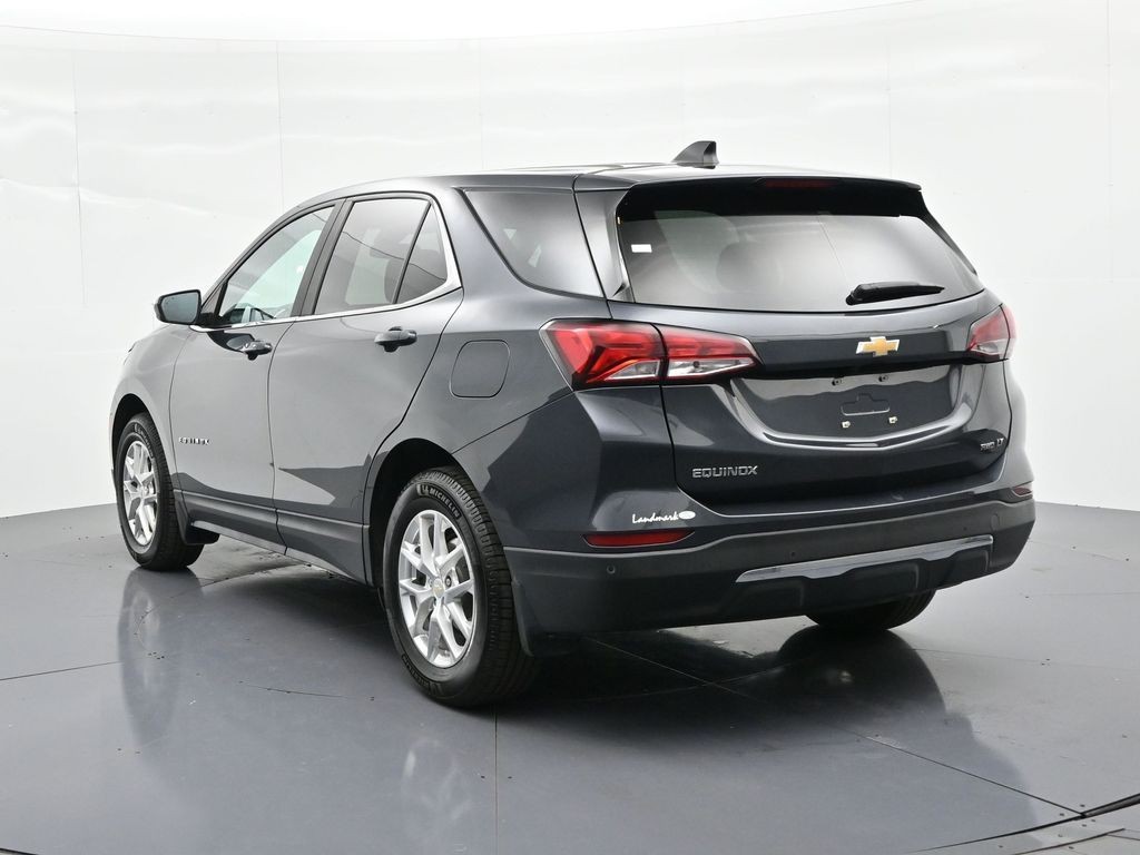 Chevrolet Equinox Vehicle Full-screen Gallery Image 08