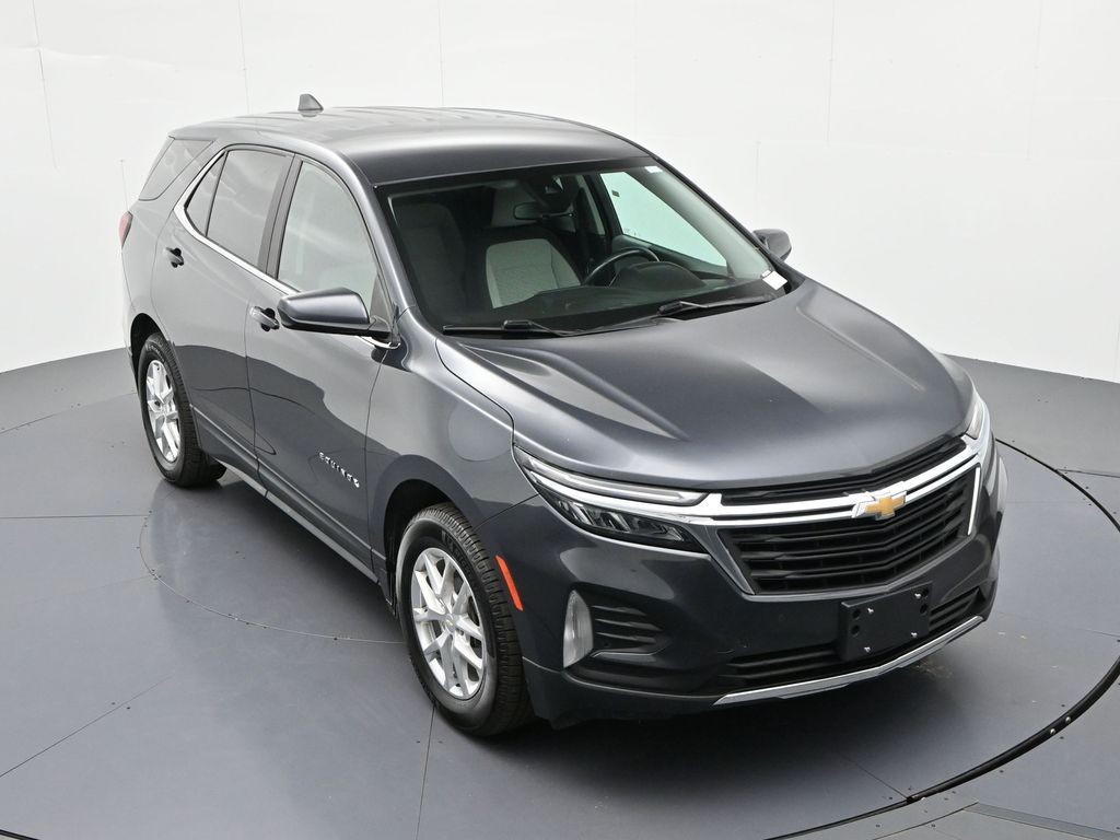 Chevrolet Equinox Vehicle Full-screen Gallery Image 23