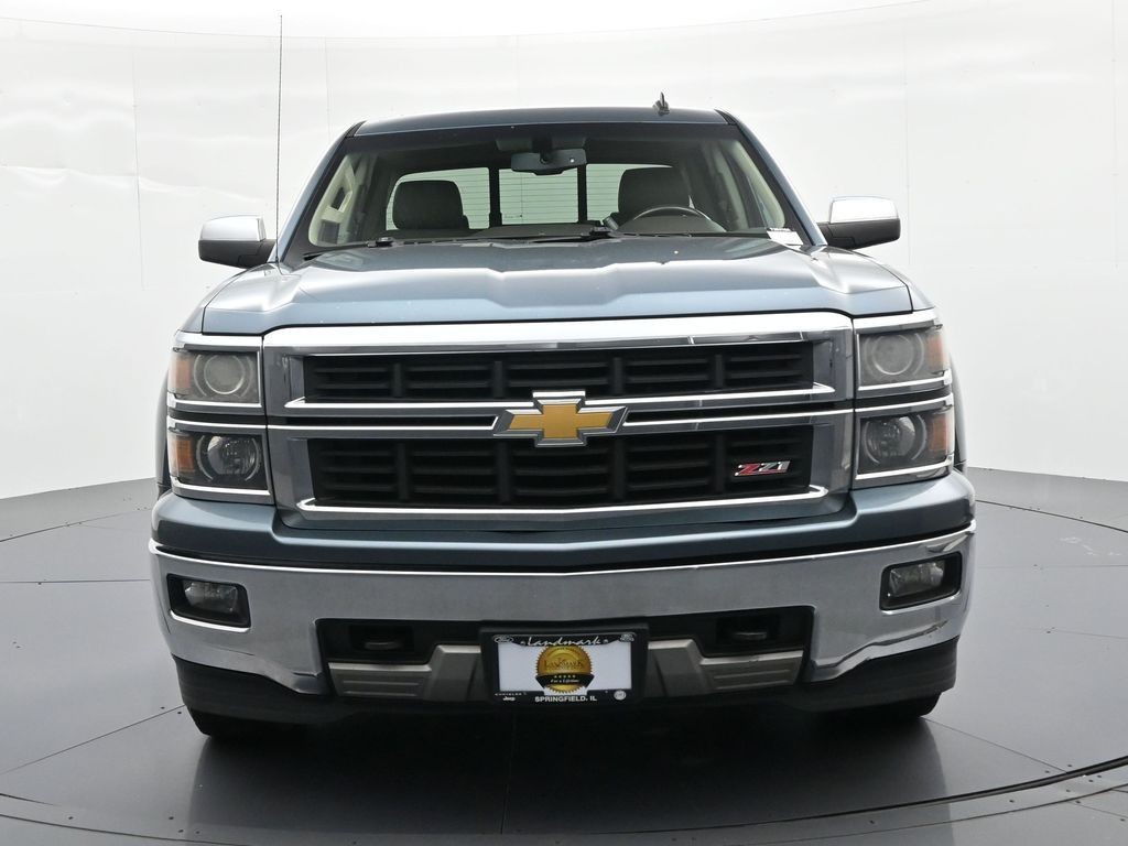 Chevrolet Silverado 1500 Vehicle Full-screen Gallery Image 03