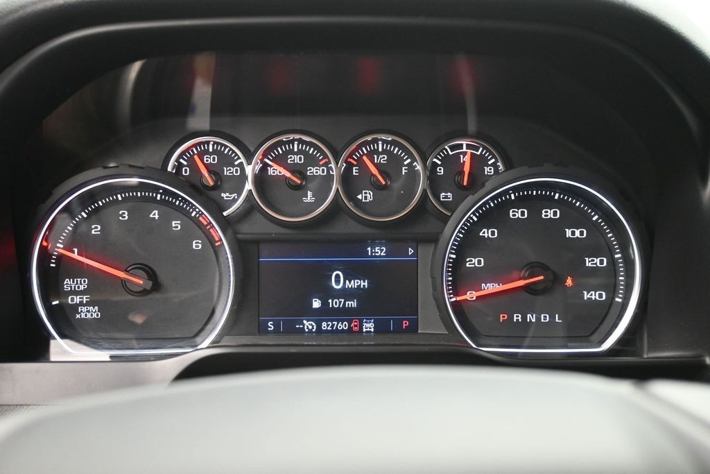 Chevrolet Silverado 1500 Vehicle Full-screen Gallery Image 10