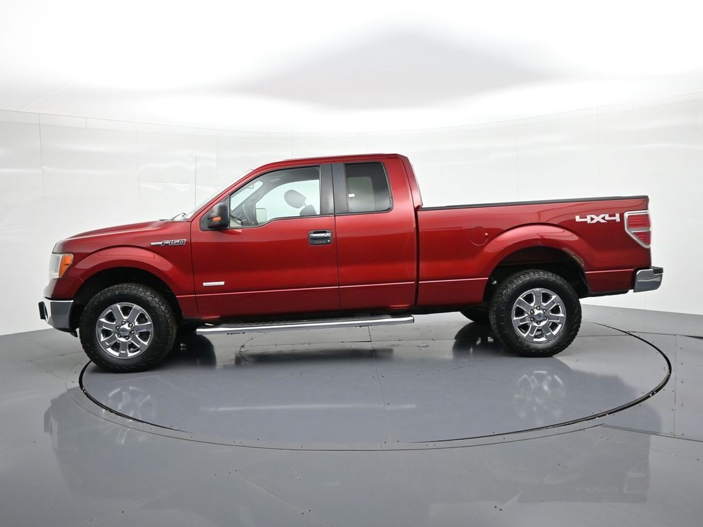 Ford F-150 Vehicle Full-screen Gallery Image 9