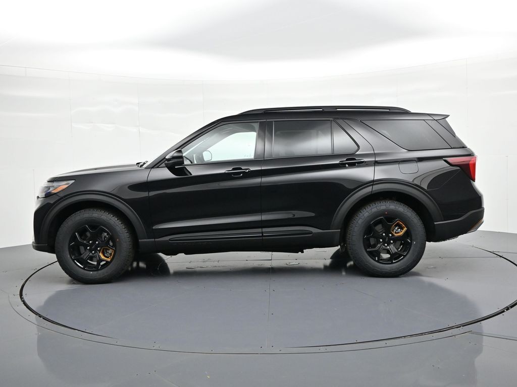 Ford Explorer Vehicle Full-screen Gallery Image 9
