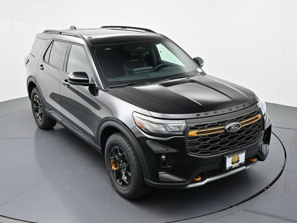 Ford Explorer Vehicle Full-screen Gallery Image 23