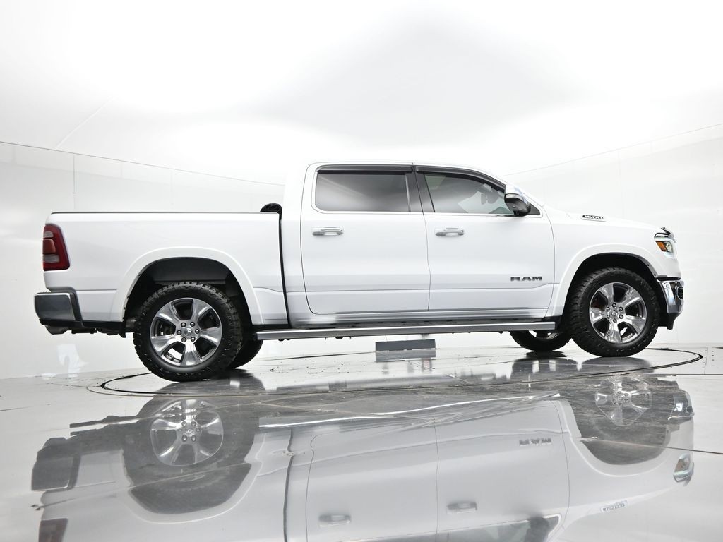 Ram 1500 Vehicle Full-screen Gallery Image 22