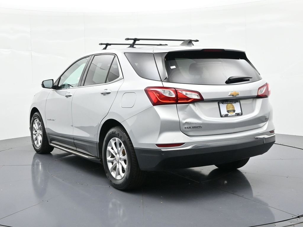 Chevrolet Equinox Vehicle Full-screen Gallery Image 8