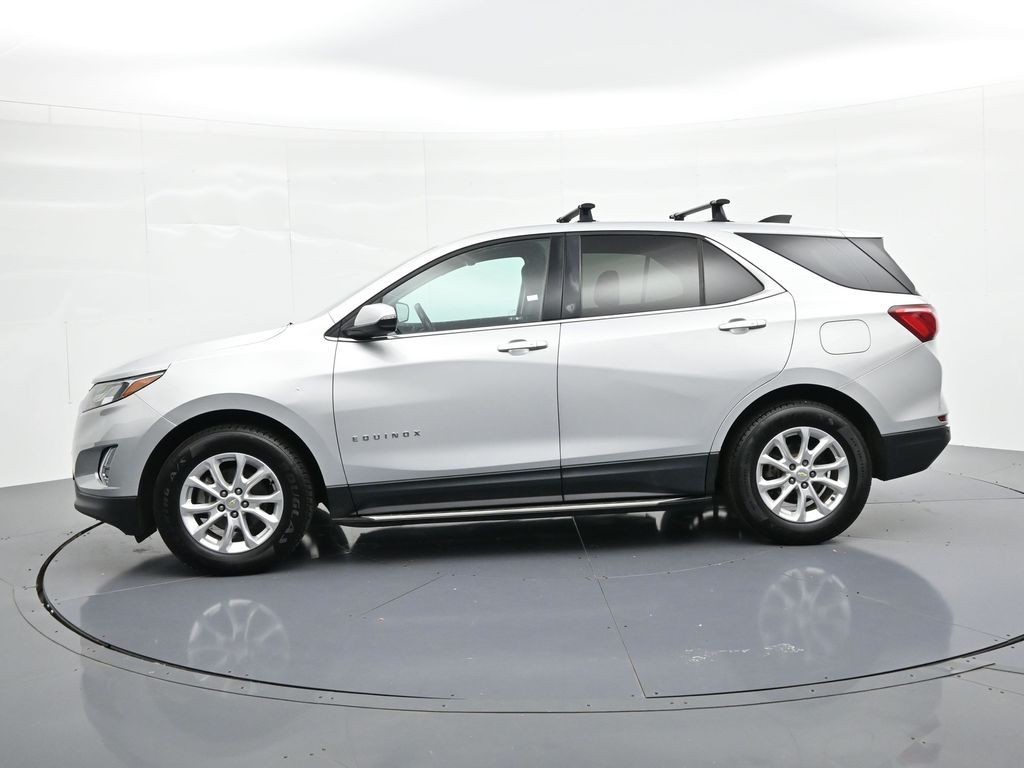 Chevrolet Equinox Vehicle Full-screen Gallery Image 9