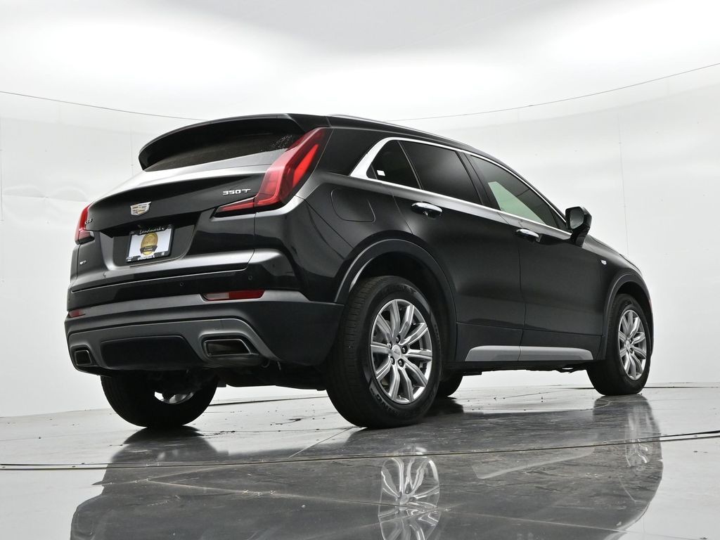 Cadillac XT4 Vehicle Full-screen Gallery Image 30