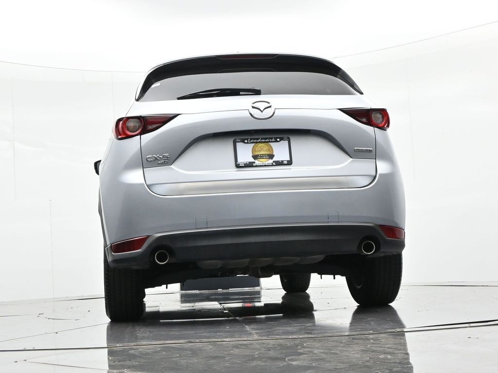 Mazda CX-5 Vehicle Full-screen Gallery Image 19