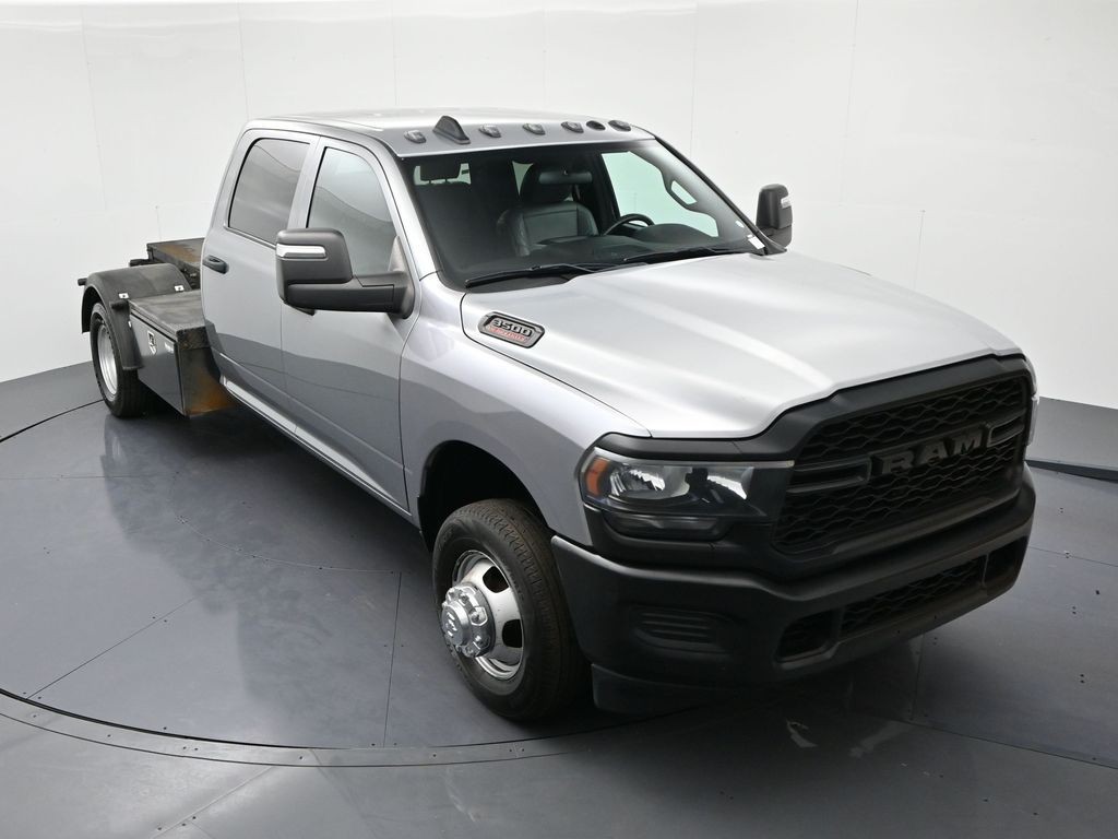 Ram 3500 Chassis Cab Vehicle Full-screen Gallery Image 16