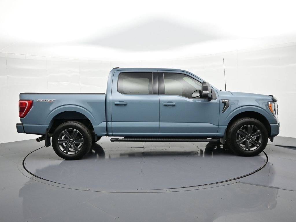 Ford F-150 Vehicle Full-screen Gallery Image 05