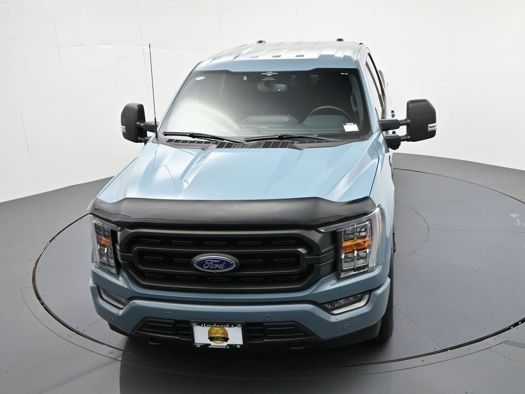 Ford F-150 Vehicle Full-screen Gallery Image 15