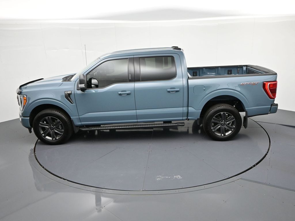 Ford F-150 Vehicle Full-screen Gallery Image 17
