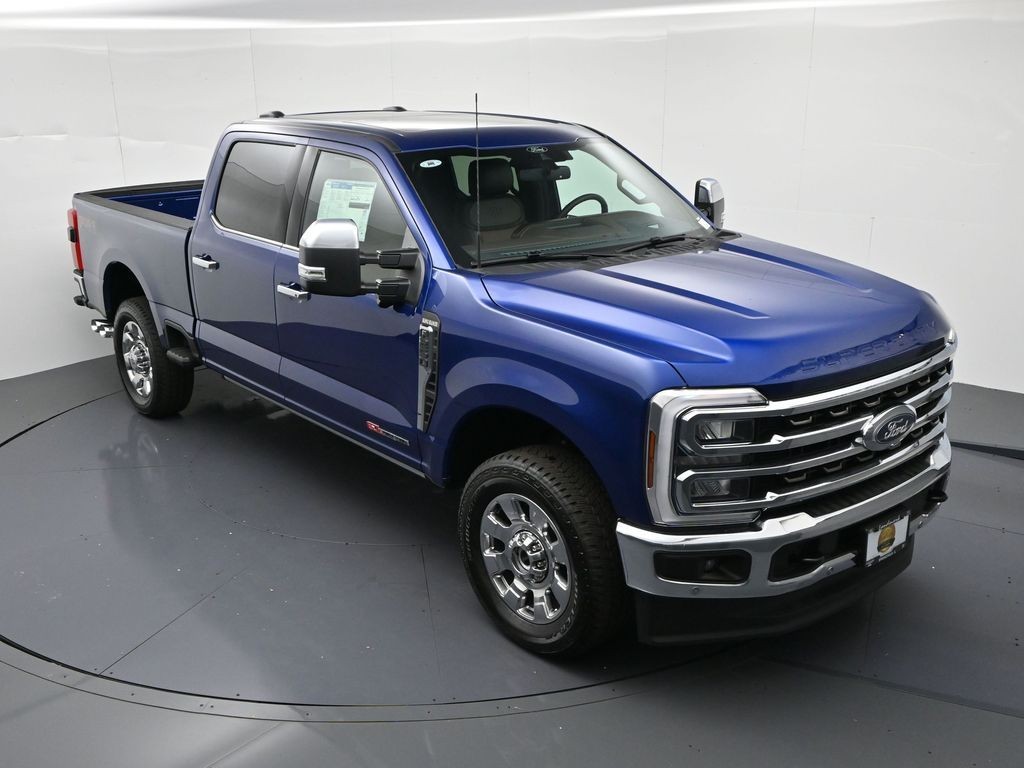 Ford F-250SD Vehicle Full-screen Gallery Image 19