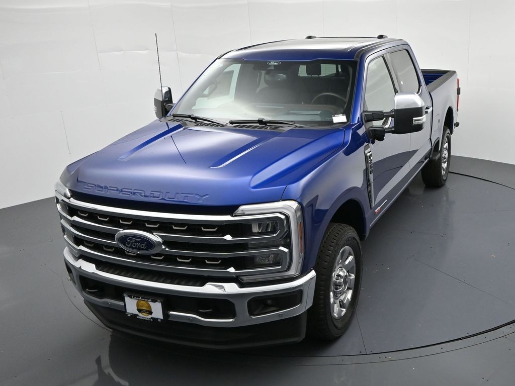 Ford F-250SD Vehicle Full-screen Gallery Image 21