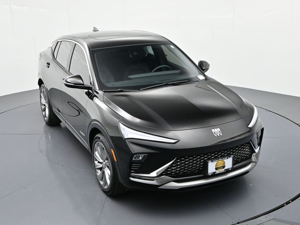 Buick Envista Vehicle Full-screen Gallery Image 14