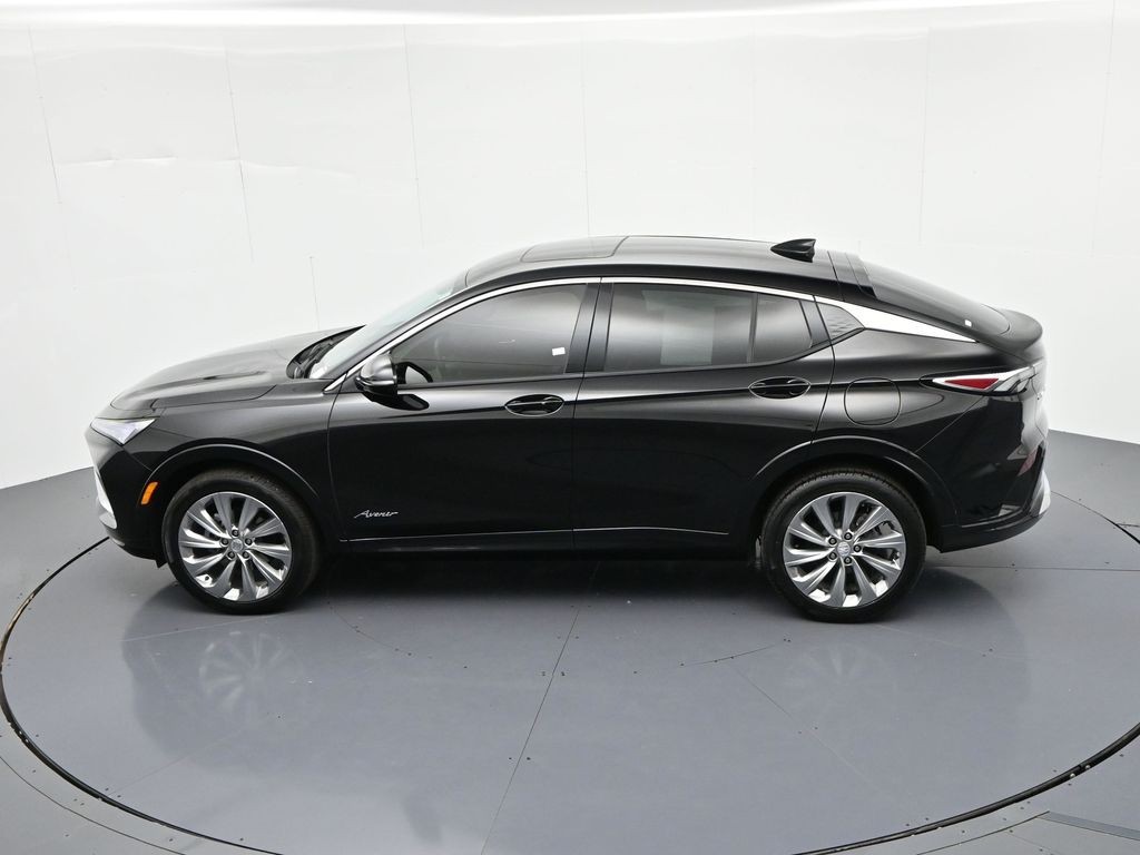 Buick Envista Vehicle Full-screen Gallery Image 17