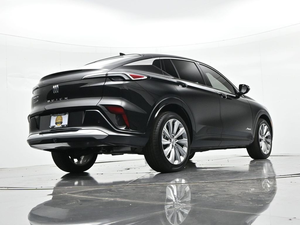 Buick Envista Vehicle Full-screen Gallery Image 20