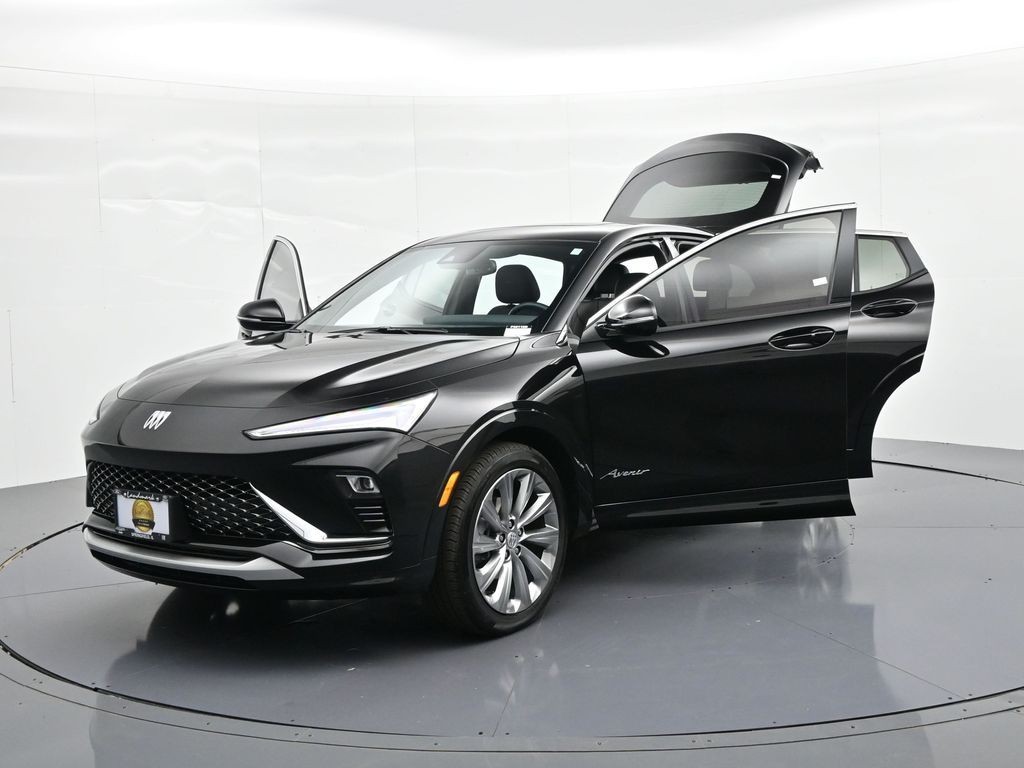 Buick Envista Vehicle Full-screen Gallery Image 24