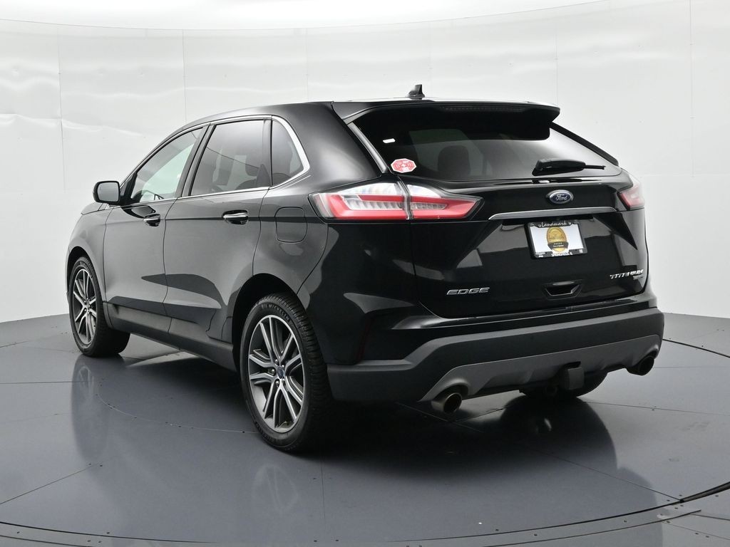 Ford Edge Vehicle Full-screen Gallery Image 08