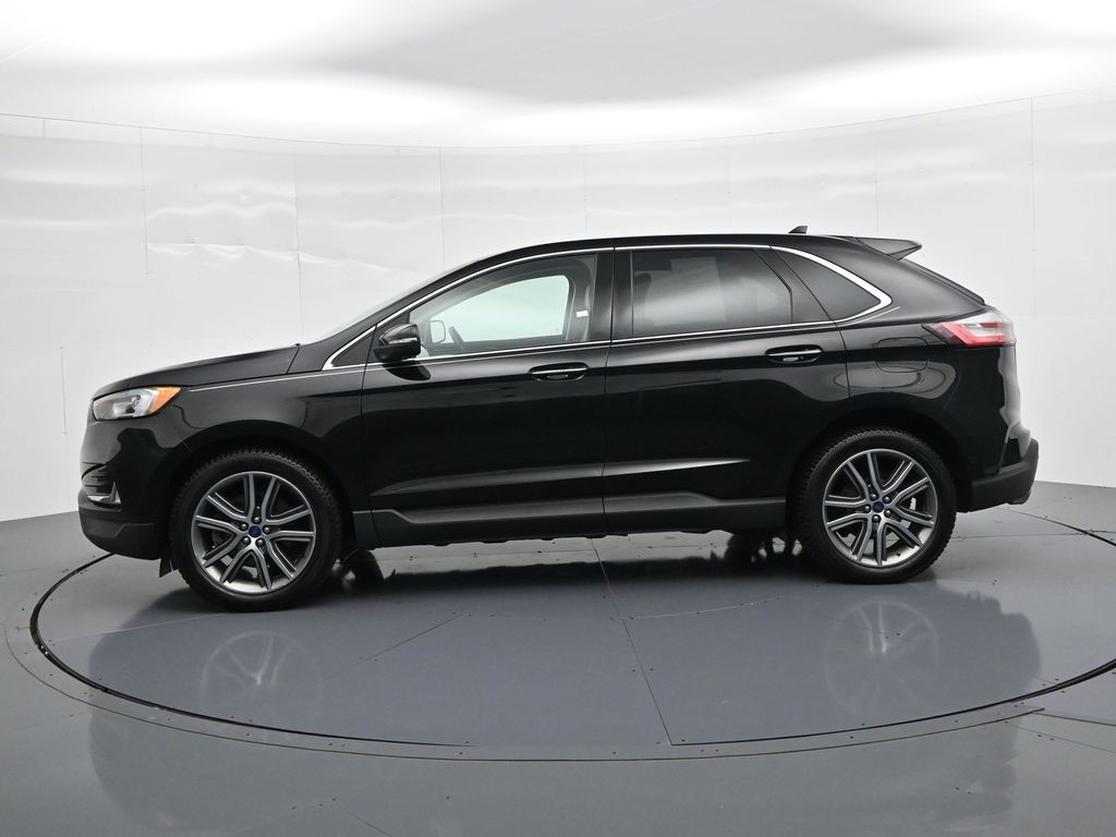 Ford Edge Vehicle Full-screen Gallery Image 09