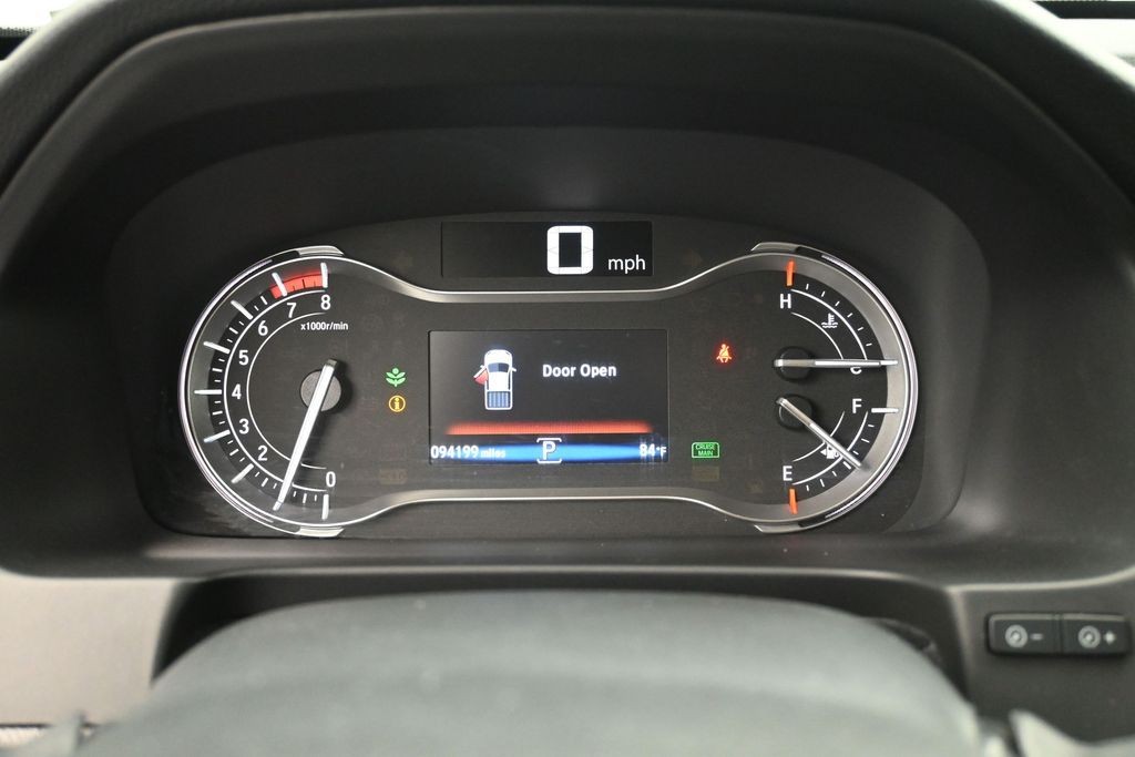 Honda Ridgeline Vehicle Full-screen Gallery Image 10