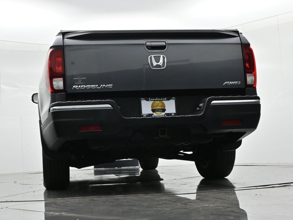Honda Ridgeline Vehicle Full-screen Gallery Image 27
