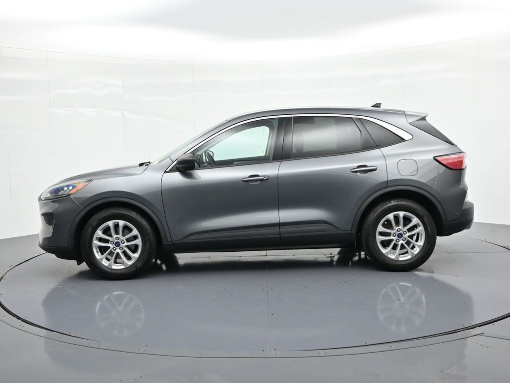Ford Escape Vehicle Full-screen Gallery Image 9
