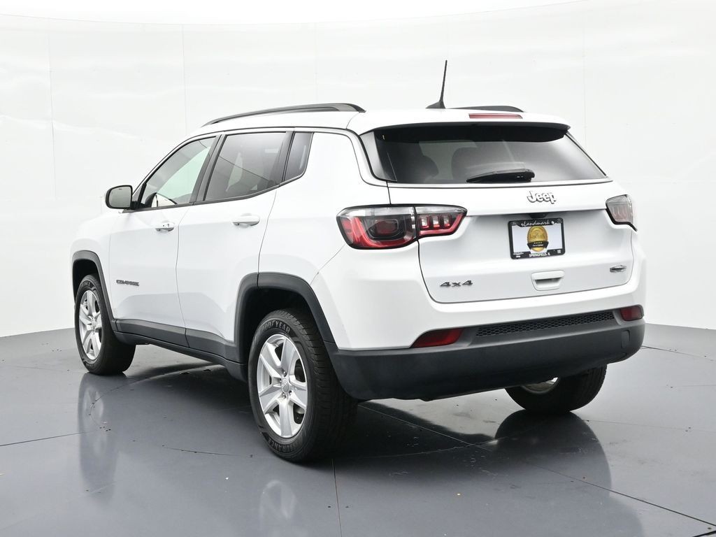 Jeep Compass Vehicle Full-screen Gallery Image 08