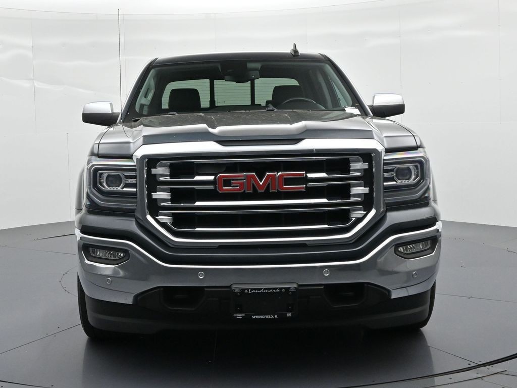 GMC Sierra 1500 Vehicle Full-screen Gallery Image 3